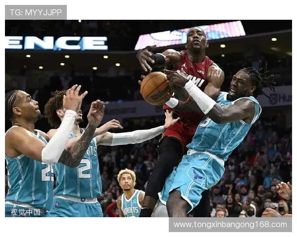 黄蜂与热火激战夏季联赛新星闪耀赛场精彩瞬间回顾